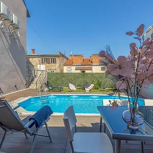 Apartment Deluxe Gladiators House - Parking Included, Pula