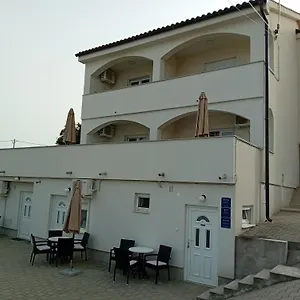Milenij Appartement Barbat na Rabu